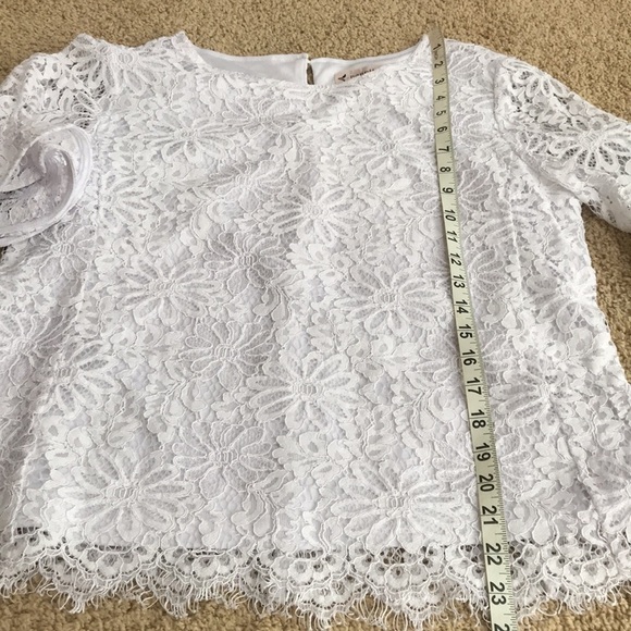 Nanette Lepore medium white bell sleeve lace top. - Picture 5 of 7